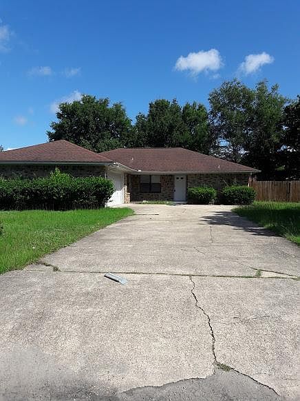 1st image of 3462 Sycamore Ln