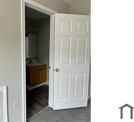 2737 Titan St — Photo 5