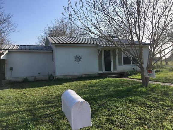 2nd image of 600 Holden St