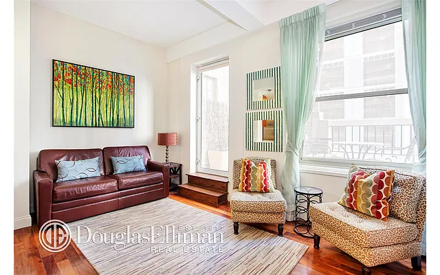 Rented by Douglas Elliman | media 19