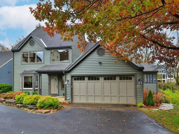 1204 Hidden Wood Pl, Cincinnati, OH 45208