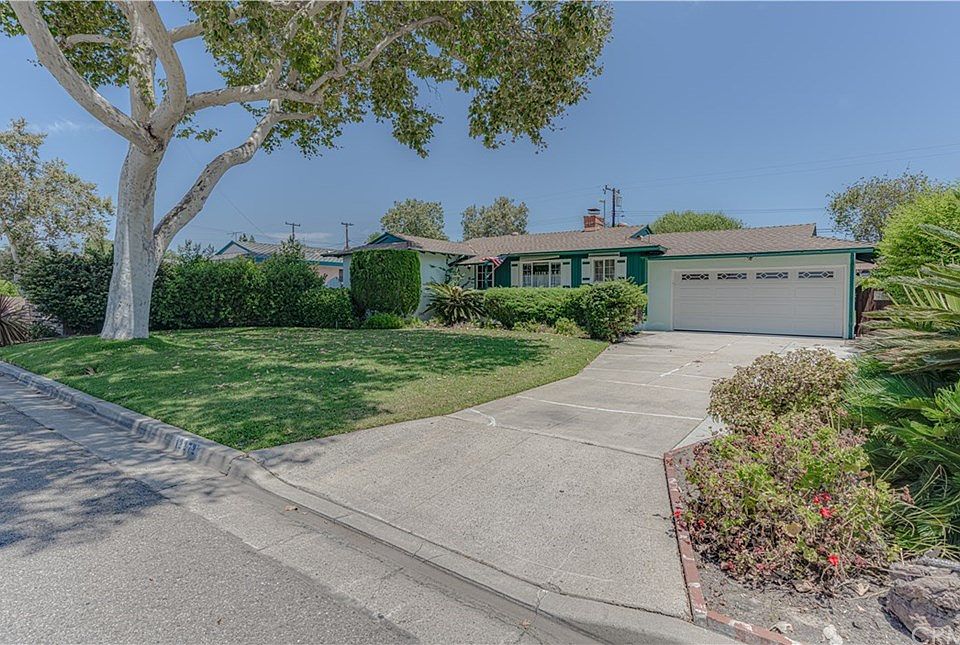 1st image of 12272 Lambert Cir