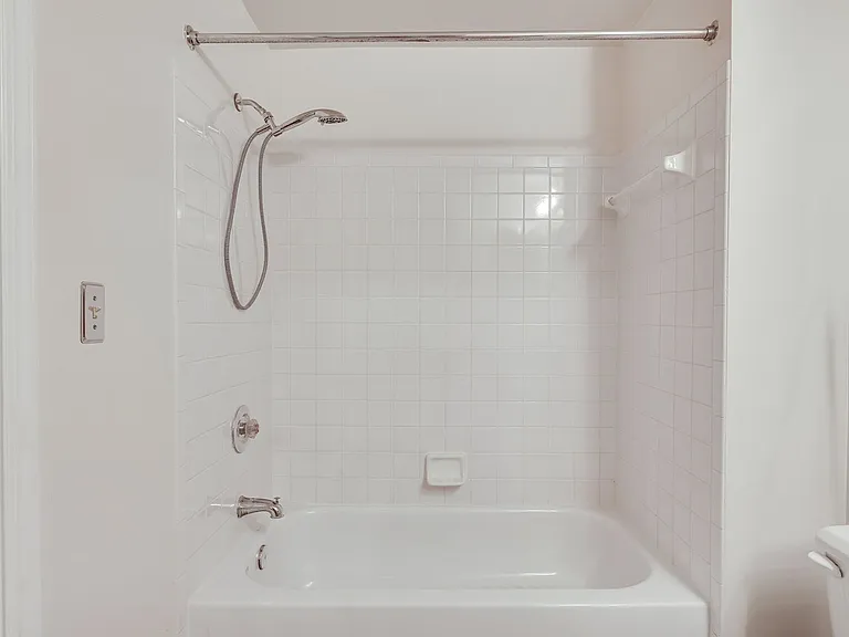 1645 International Dr #411 — Photo 17