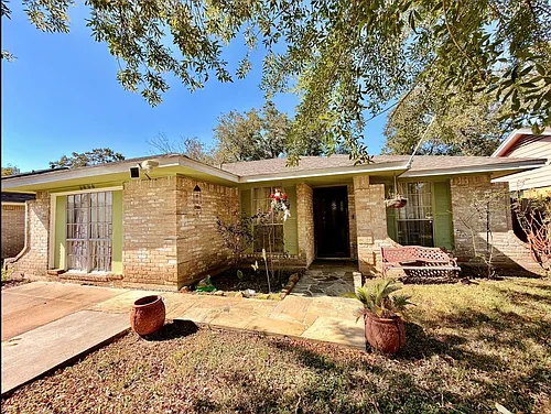 6406 Tall Willow Dr Photo 1