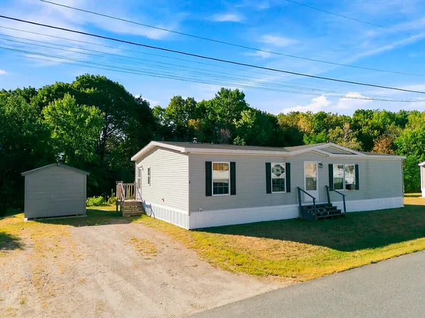 2 Segar Brook Avenue, Winslow, ME 04901
