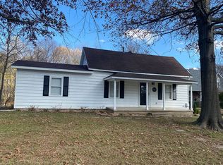 409 E Spring St, Rogers, AR 72756