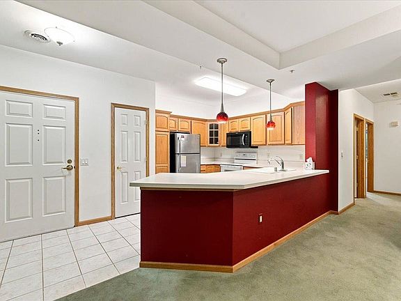 4th image of 3001 Stratton Way APT 206
