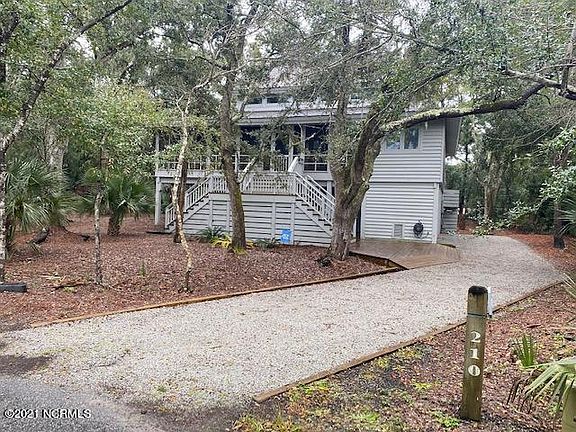 2nd image of 210 N Bald Head Wynd