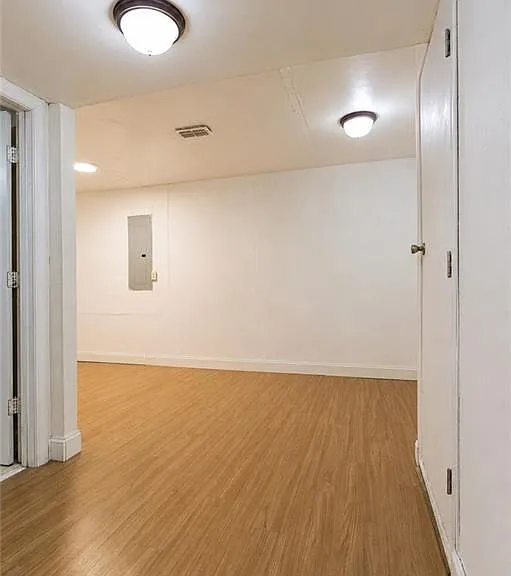 818 Springlake Rd — Photo 15