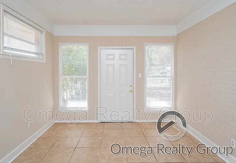 64 Salem Dr — Photo 5