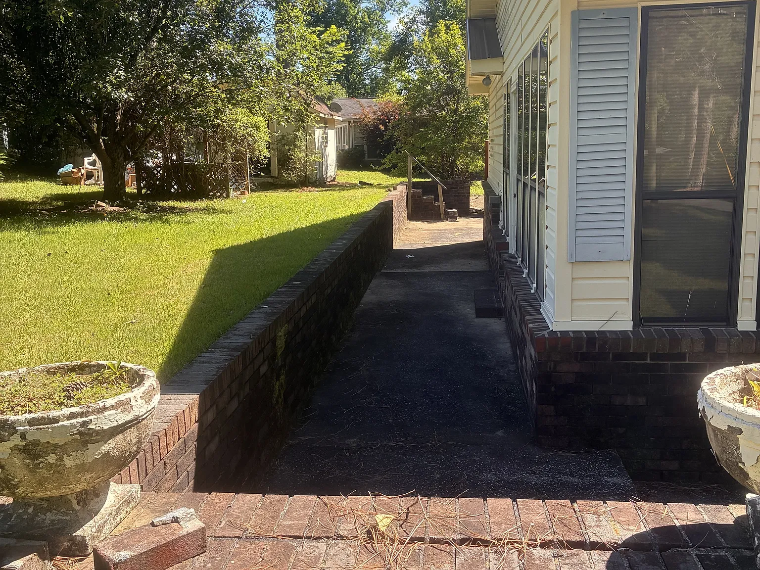 1100 Buena Vista Circle - 1 — Photo 3