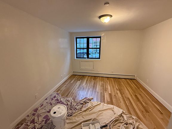 5th image of 31-13 23rd St #1C