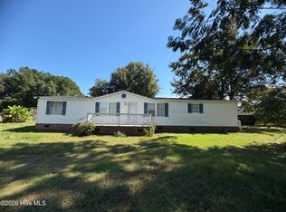 335 Cottonwood Lane, Castle Hayne, NC 28429