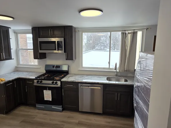 342 Congress St APT 2, Troy, NY 12180