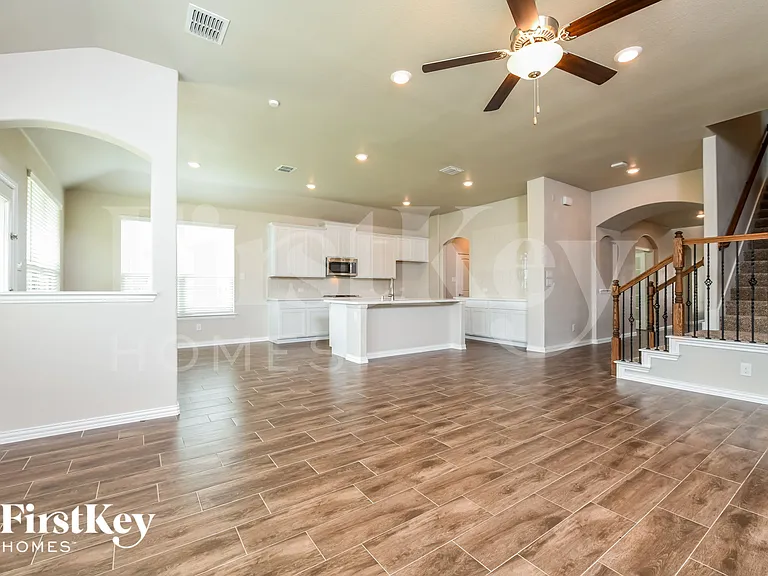14881 Gilley Ln — Photo 4