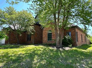 3802 E Regents Cir, Bloomington, IN 47401