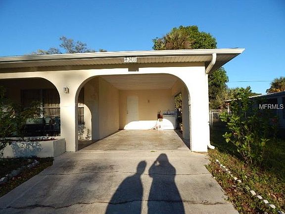 3rd image of 4301 S Biscayne Dr