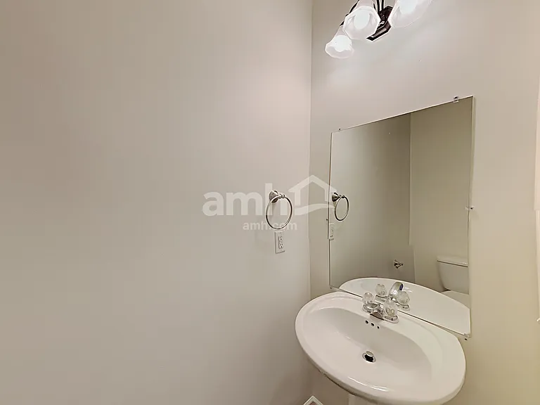 600 Pemberton Dr — Photo 10
