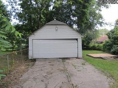2nd image of 1768 S Heights Ave
