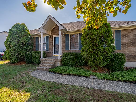 4th image of 287 Lakes Edge Dr