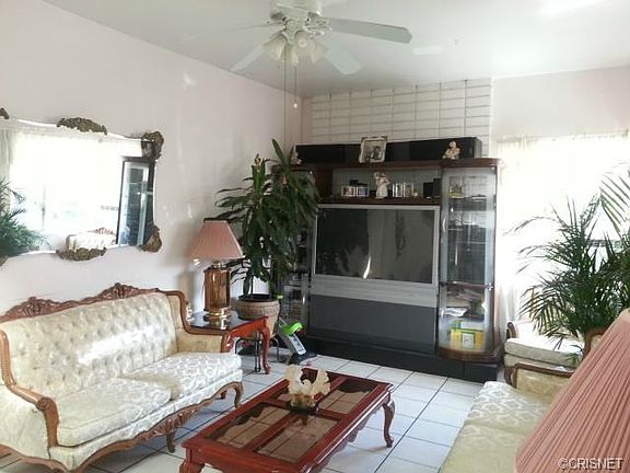 2nd image of 3546 N Figueroa St