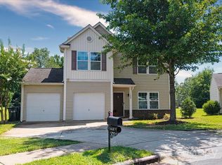 1628 Fitchburg Ct, Charlotte, NC 28214