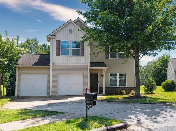 1628 Fitchburg Ct, Charlotte, NC 28214