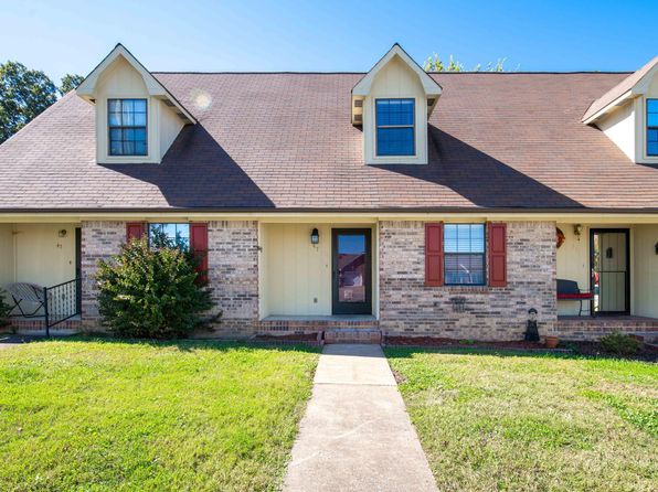 47 Cedar Tree Ln, Rossville, GA 30741