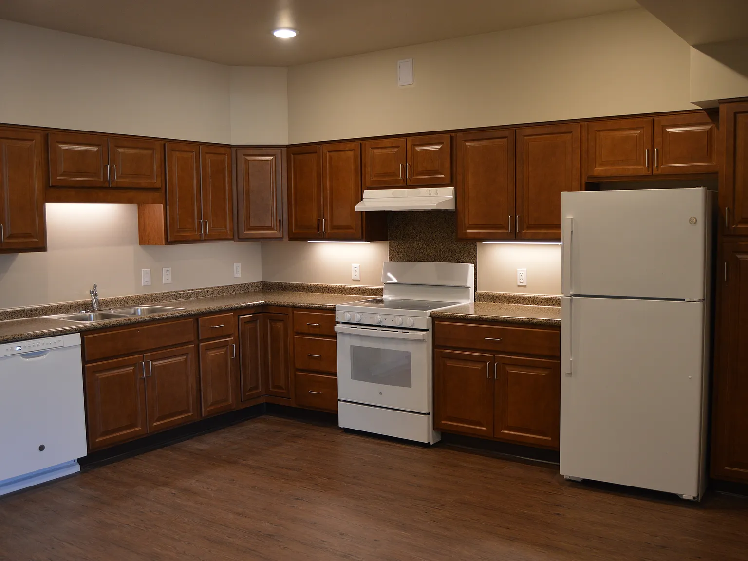 Parkview — Photo 2