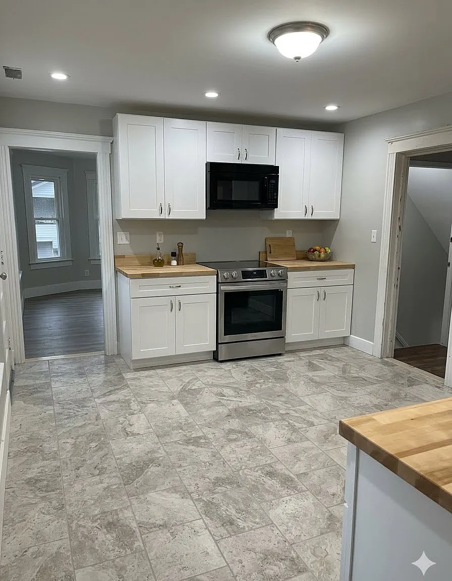 4 bed, 1000 sqft, $2,300 — Photo 3