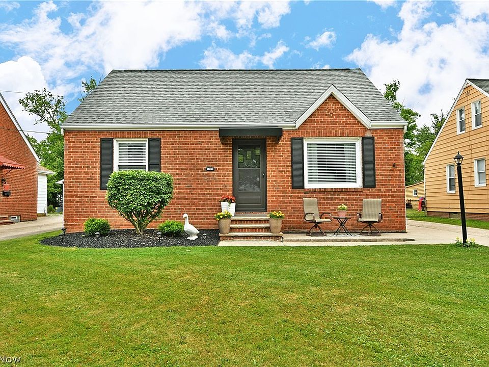 1st image of 1239 Churchill Rd
