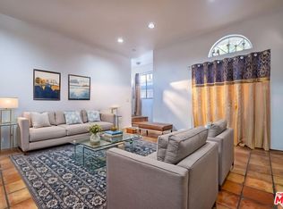 690 W 23rd St, San Pedro, CA 90731