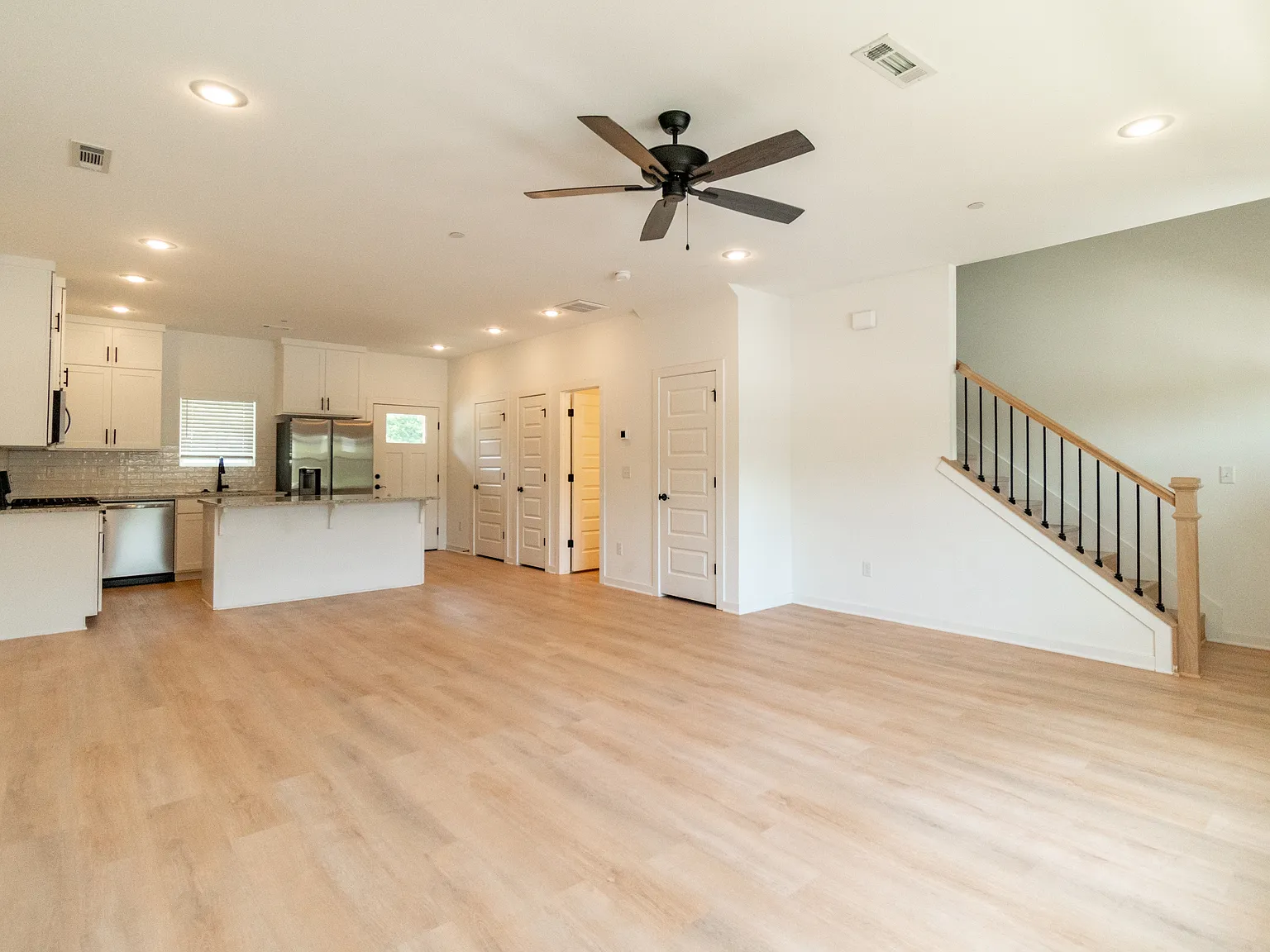 1851 South Garland Avenue - 2 — Photo 3