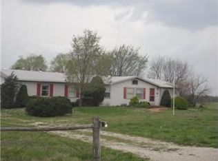 26799 NW Mitchell Rd, Garnett, KS 66032