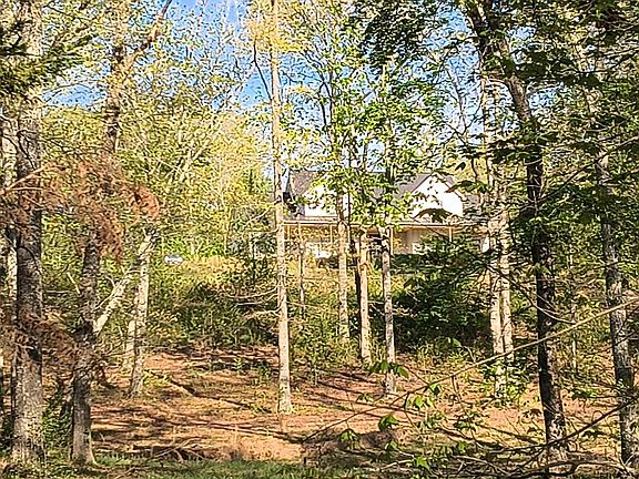 3rd image of 695 Van Davis Rd NW