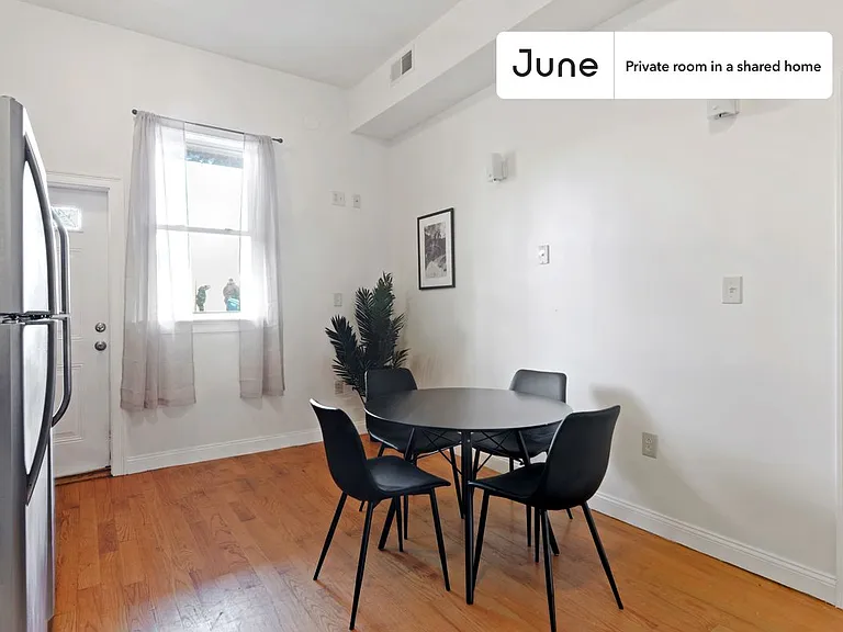 50 Dudley St #A — Photo 12