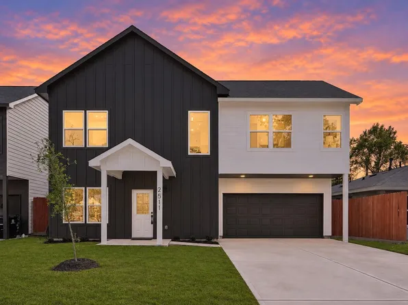 2511 Garapan St, Houston, TX 77091