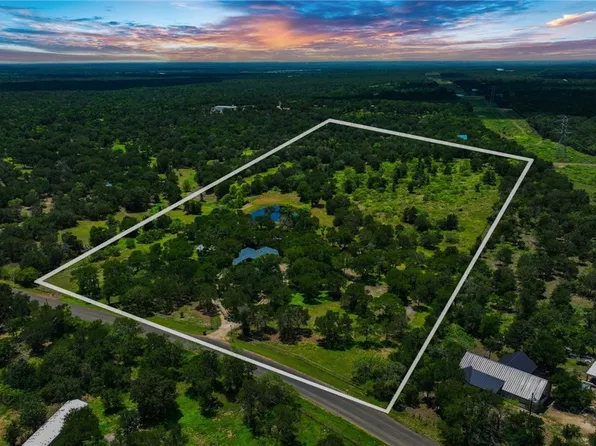 303 Privada Dr, Del Valle, TX 78617