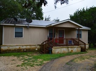102 Jeffery Scott Rd, Kerrville, TX 78028