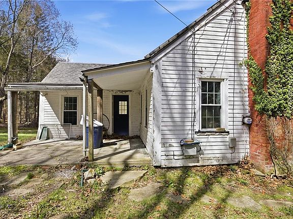 4th image of 441 Franklin Rd