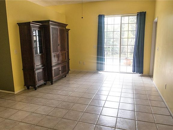 5th image of 10722 Satinwood Cir