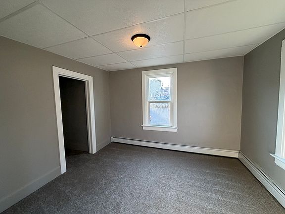 5th image of 314 S Lake St #B