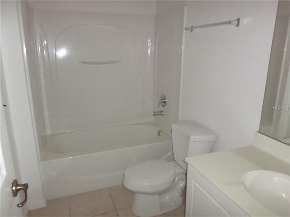 4th image of 2830 Club Cortile Cir