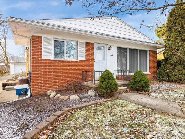 640 S Cranbrook Rd, Bloomfield Hills, MI 48301