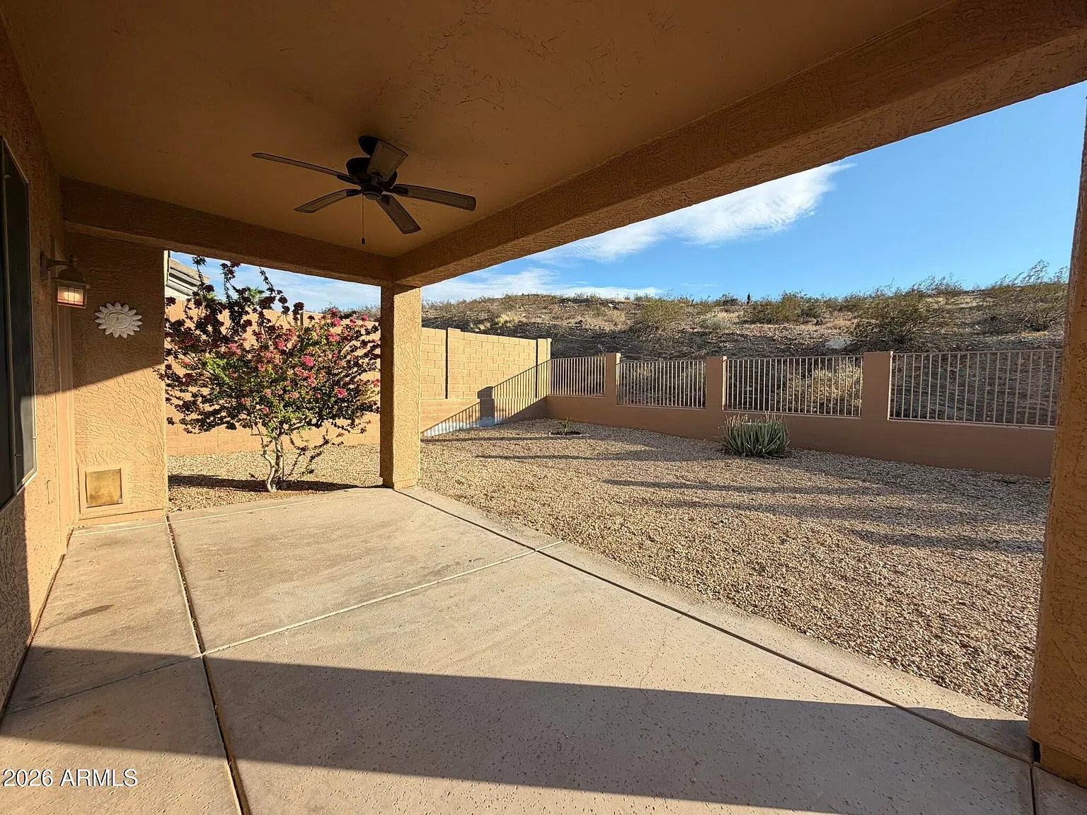 4 bed, 2280 sqft, $2,800 — Photo 3
