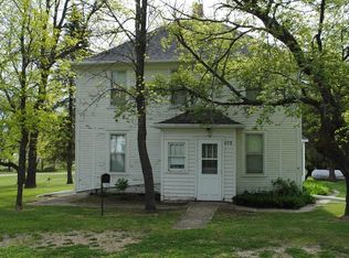 408 Mandeville St, Alfred, ND 58454