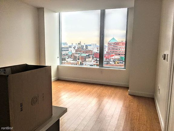 00C0C_3N5MyAnpw74_1200x900