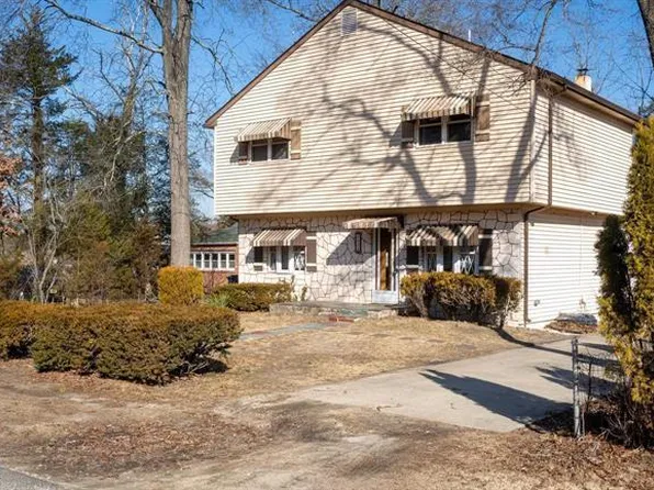 2524 Lakeside Dr, Williamstown, NJ 08094