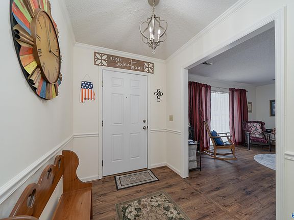 4th image of 9403 Ojay Dr SE