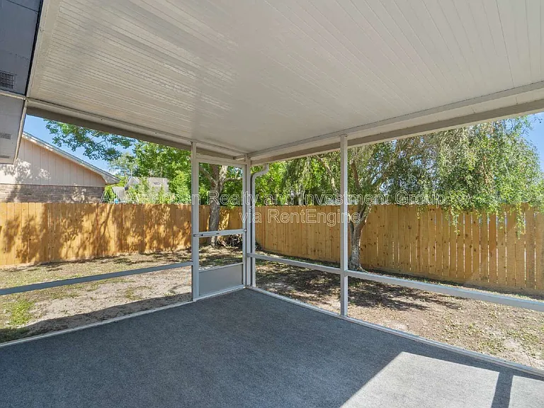 510 Woodland Park Cir — Photo 19